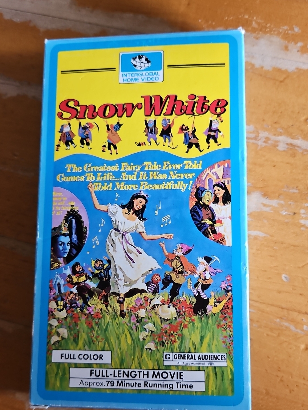 Snow White VHS — Blue
